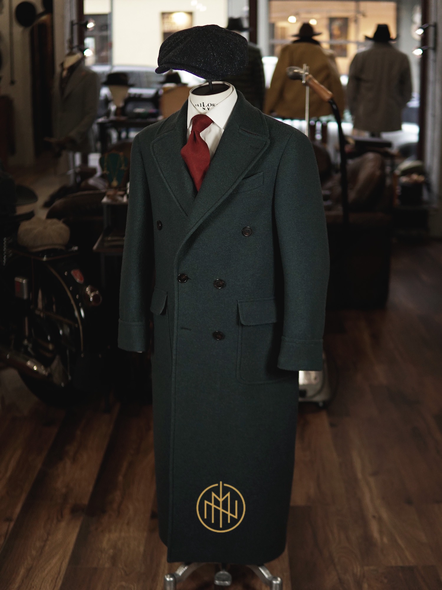 Płaszcz na miarę - dwurzędowy ulster z ciemnozielonej gotowanej wełny MTT