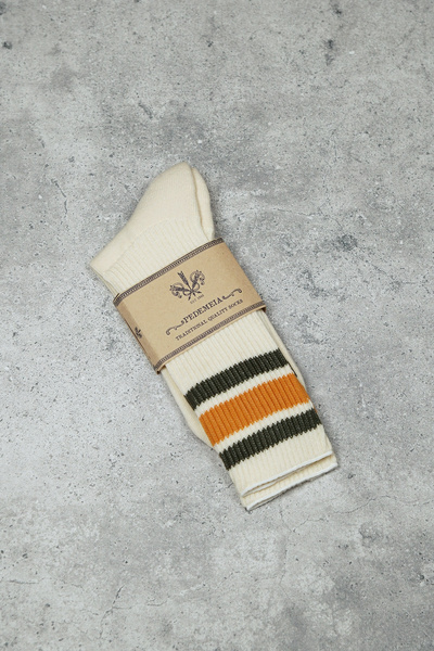 Skarpety 'Ivy League' - kremowe w pomarańczowo-oliwkowe pasy (Portugalia)