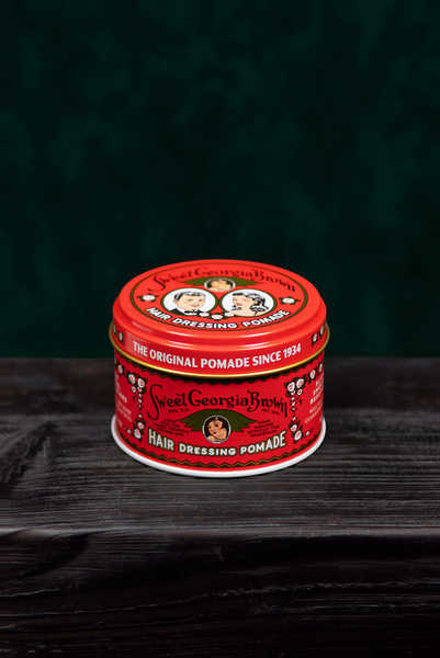 Pomada do włosów Sweet Georgia Brown Hair Dressing Pomade Original Red (woskowa)